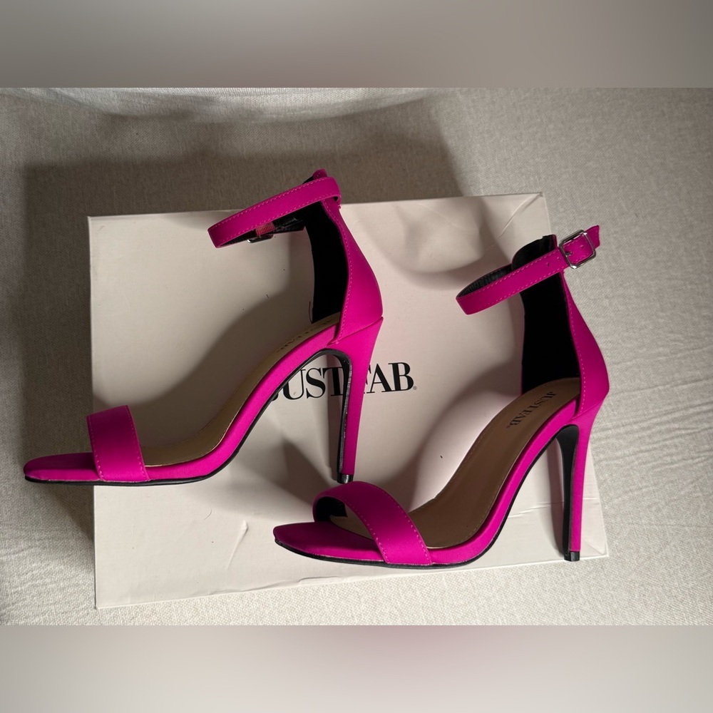 JustFab Dress Sandals – Gia (Berry), Size 6 – Good Condition - Picture 8 of 10